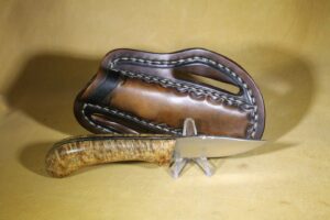 25-075 Lions Blood Amboyna Burl, 440c Stainless Steel